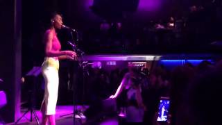 Algebra Blessett - Writers Block ft.Anthony Julius