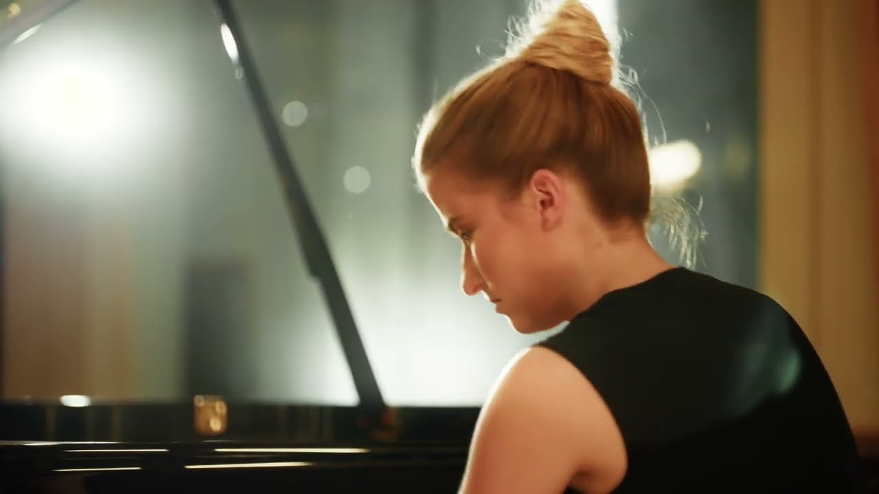 Promotional video thumbnail 4 for Commercial and Classical Pianist
