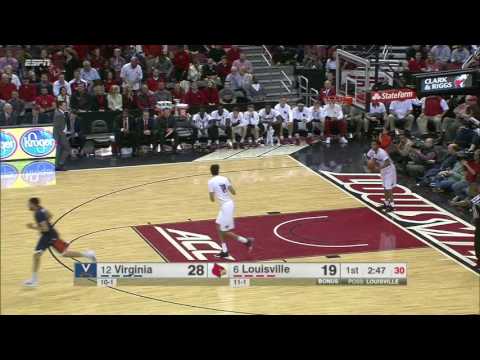 Perrantes connects with Thompson on perfect alley-oop