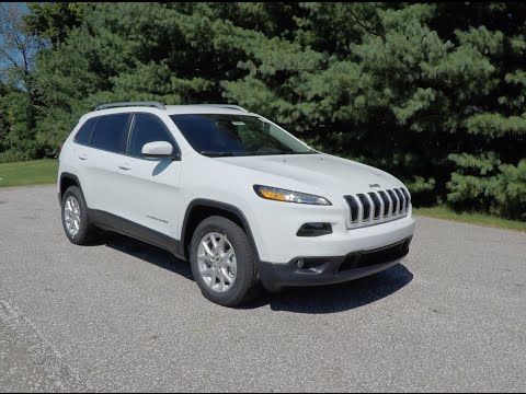 2016 Jeep Cherokee Latitude 4X4|18041