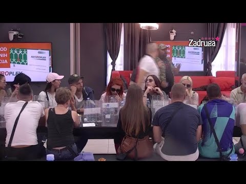 Tenzija na vrhuncu! Filip Car izašao napolje i to sve zbog njega!