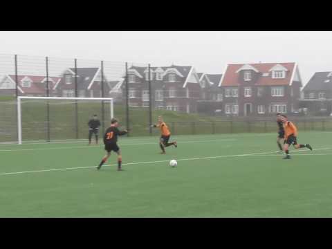 13 jan 2018 VV De Meern JO 17-2 - VV De Meern 17-3 friendly 4-2 Esref op dreef