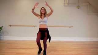 Como Le Gusta a Tu Cuerpo (feat. Michel Teló), by Carlos Vives - Carolina B