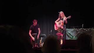 Heather Nova - Live in Mainz 2022 - 06 - I Wanna Be Your Light / Staying Alive / Singing You Through