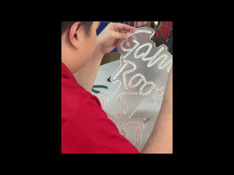 Neon Sign Making 