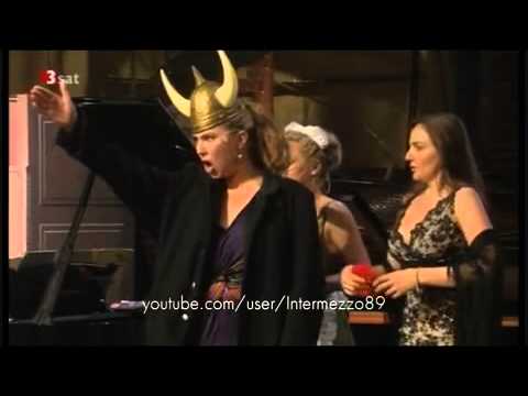 WAR OF SOPRANOS!   A  Dasch, D  Fally, S  Schwartz