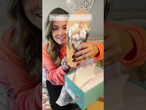 #pr #unboxing my new shoes from Waco Shoe Company! Fit & style coming soon. Use code HALEY