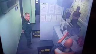 (police brutality footage) This is me leaving my cell minus 3 fingers, 3 hours later!