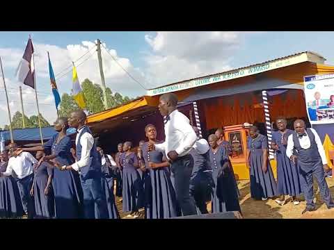 Kuja Nyokal performing Pambano live at Nyamaharaga South Camp 2022