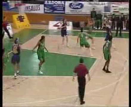 Demasiado líder para el Hondarribia-Irun