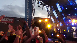 Waka Flocka Flame Rooster In My Rari Live!!