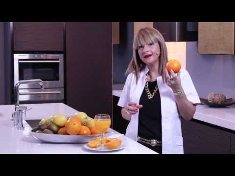 ¿Es bueno tomar zumo de naranja por las mañanas? I Naturalmente