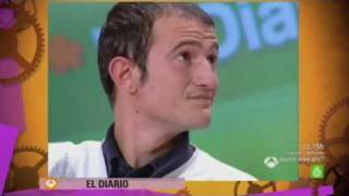 Como "El Mentiroso", un señor que fue al Diario de Antena 3 invitado por una amiga para animarlo después de perder a su mujer y a su hijo y que resulta que se había inventado toda la historia para ligar por internet.