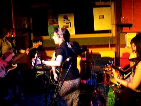the jacknives hyde park hotel 21 10 06 video