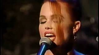 The Go Go&#39;s -  Cool Jerk (Live on Letterman 1990)