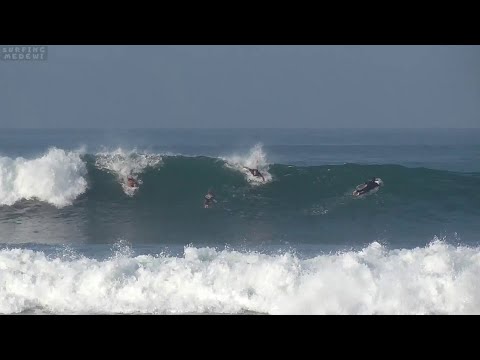Pumping swell at Medewi