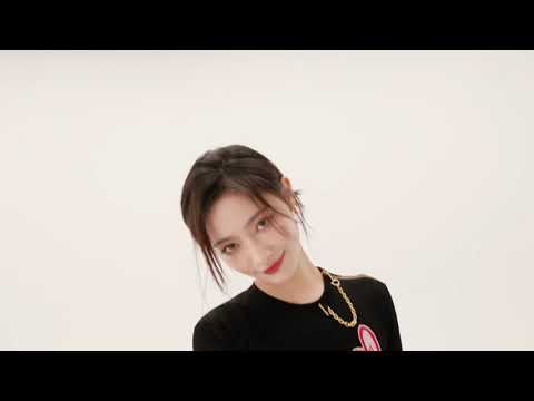 Every woman should have a beautiful handbag.  https://designer-bag2.cloud