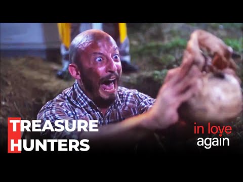 Sailors Are After Treasure - In Love Again