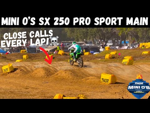 TOP AMATEURS vs CONCRETE WHOOPS! Racing for a Supercross License at MiniO’s (Part 1)