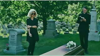 Eliminam o namorado dela sem imaginar que ela é uma psicopata treinada