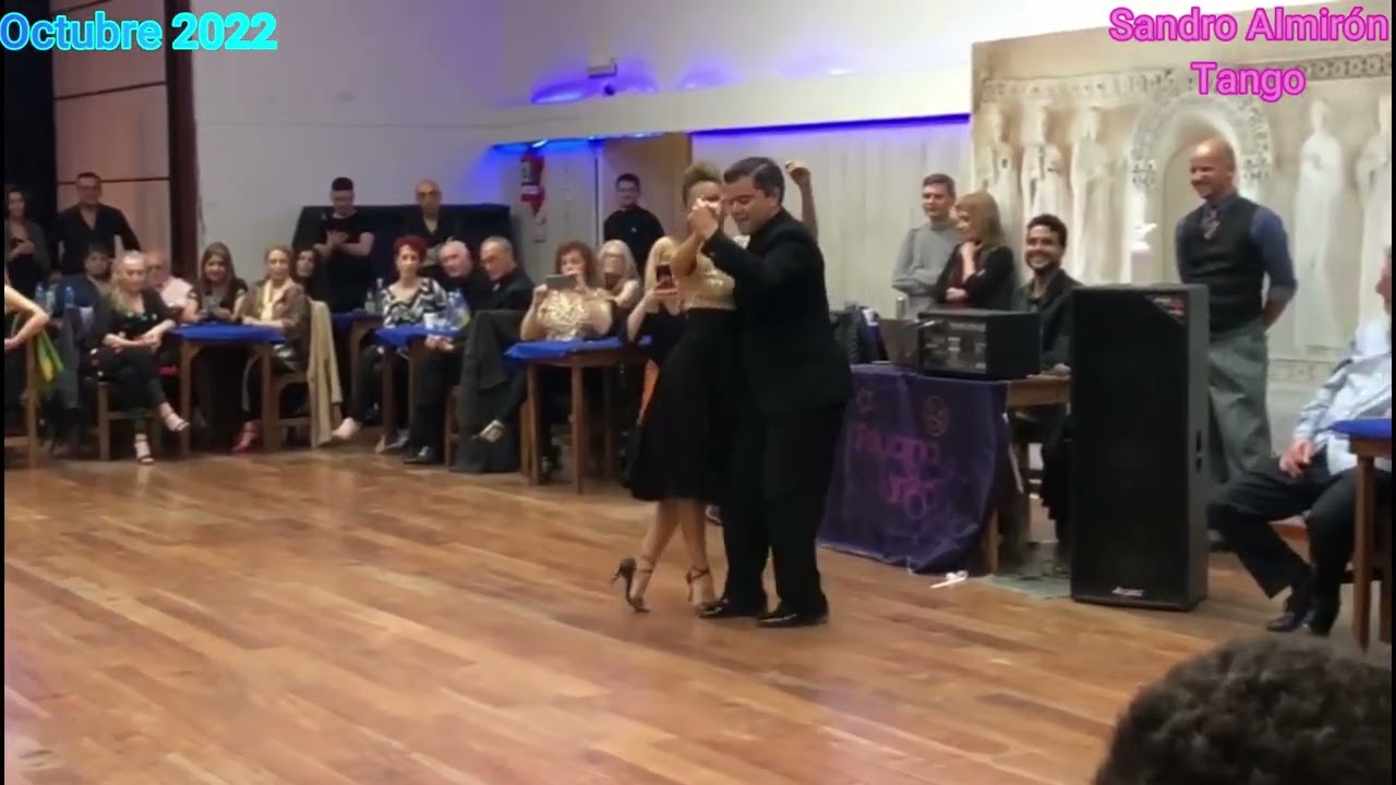 Cristhián Sosa y Katherine Laitón en FRIULANA TANGO 👞👠  / Genial Musicalización de Darío Rodas 🎶
