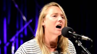 LISSIE - DON&#39;T YOU GIVE UP ON ME