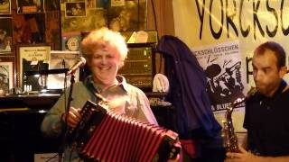 Bayou Alligators: Girl without dancing shoes / Start a truck -- im Yorckschlößchen Berlin