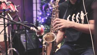 Music Malaysia - Eizaz &amp; Co. feat Carol Tock (Have Yourself A Merry Little Christmas)