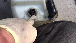 Toyota Avalon Washer Tank Replacement