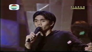 Download lagu Sheila On 7 - Bila Kau Tak Disampingku (Formasi pertama lengkap) Live Pesta Indosiar 2000 mp3