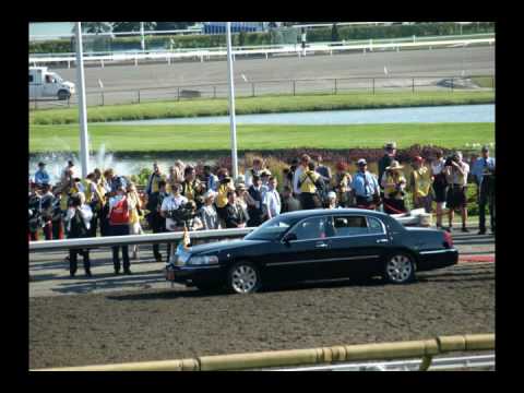 The Queen at 151st Queen's Plate (Part 4), Woodbine, Toronto, 2010