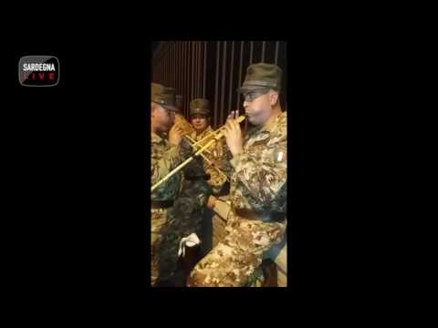 Le launeddas suonano a Roma l'inno della Brigata Sassari