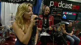 Taylor Dayne &amp; Blackbox @ Chicago Comic-Con 09