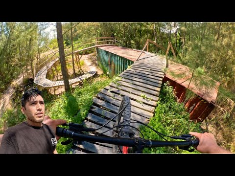 MTB Bike Park On A Island... | Miami Beach, FL | Virginia Key MTB | Insane Features