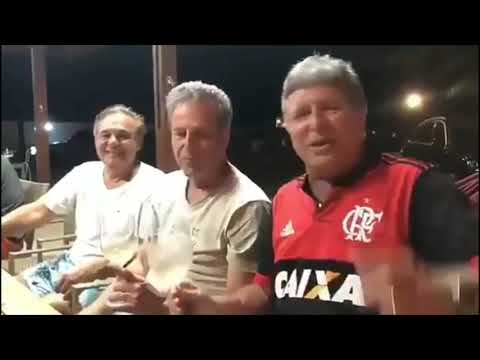 Presidente do Flamengo fala de cheirinho e títulos com amigos