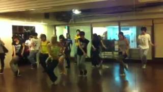 Chrissy 哈妹 Waacking Perry&amp;Sanlin-Keep Dancing