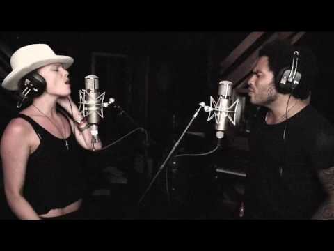 Kate Nauta and Lenny Kravitz duet