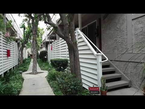 18333 Hatteras St #83, Tarzana, CA 91356
