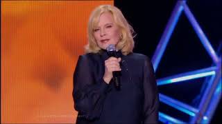Sylvie Vartan L&#39;un part, l&#39;autre reste   Fête de la Chanson Française 2010