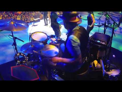 Travis McNabb Sugarland “Let Me Remind You” drum cam