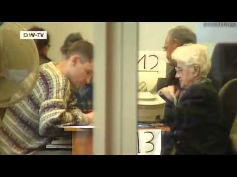 Erinnerung wach halten - 10 Jahre Stiftung für Zwangsarbeiter | Politik Direkt