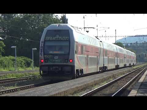 Os 10165 - odjezd ze stanice Dobřichovice 20.7.2022