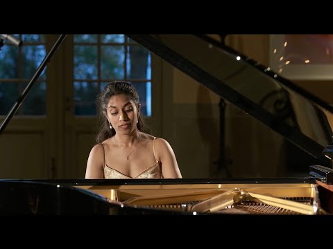 MUSSORGSKY-RACHMANINOFF-  Hopak In G from Sorochintsy Fair (Pallavi Mahidhara)