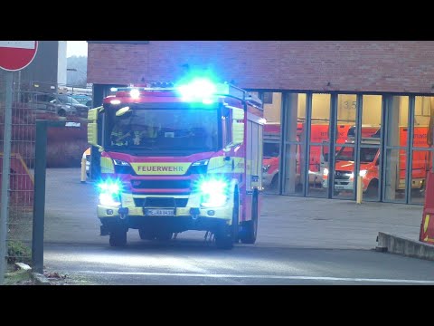 Verschiedene Einsatzfahrten von die Feuerwache 1 in Ratingen.