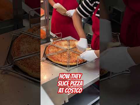 How They Slice #Pizza at #Costco