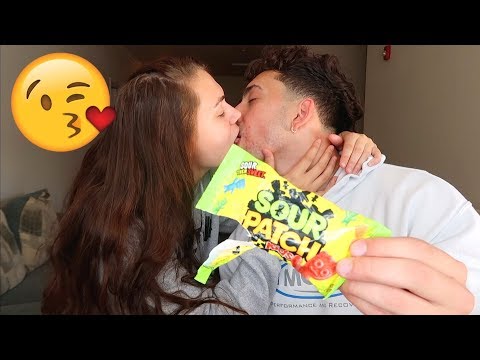 CANDY KISSING CHALLENGE!!! | Montana & Ryan