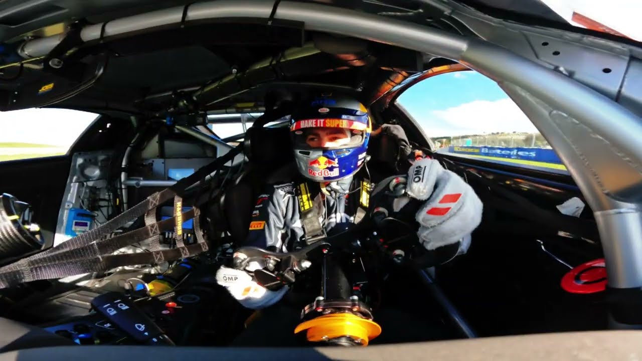 2023 Fanatec GT World Challenge Australia powered by AWS, Bathurst, Broc Feeney hot lap