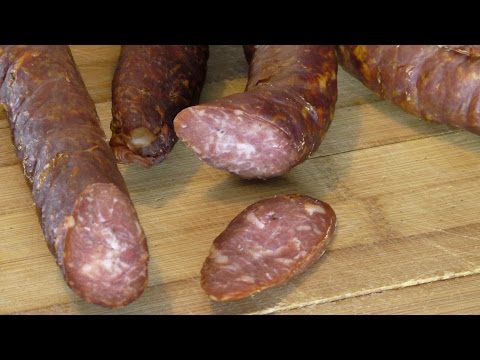 Praktyka u Praktyka - Kiełbasa Polska Surowa (zimnowędzona)