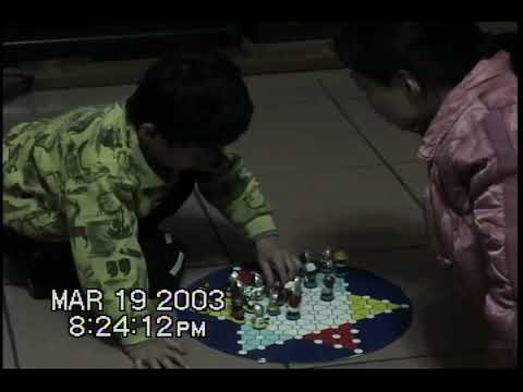 2003.03.19-玩跳棋-郭俊頡、郭虹蓮