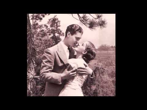 Hit of the Week Orchestra - Bert Hirsch - You'll be mine in apple blossom time - 1931